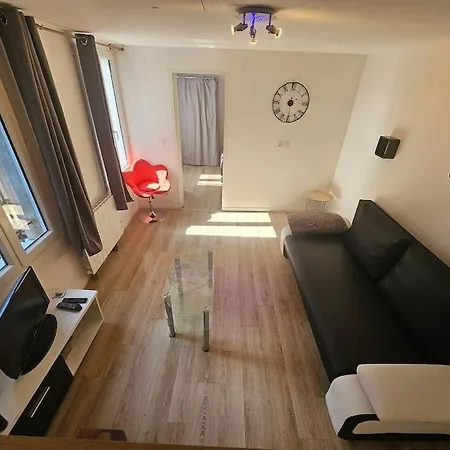 Coty Pour 4 Personnes, Hypercentre Appartement