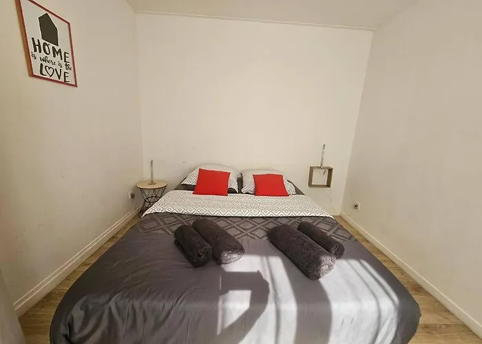 Coty Pour 4 Personnes, Hypercentre *